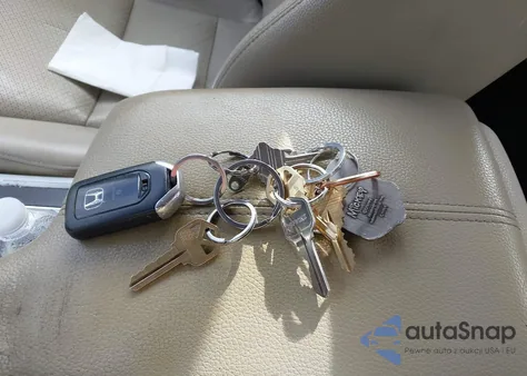 2013 Honda Accord Ex-L from USA, damaged, VIN 1HGCR2F88DA058130